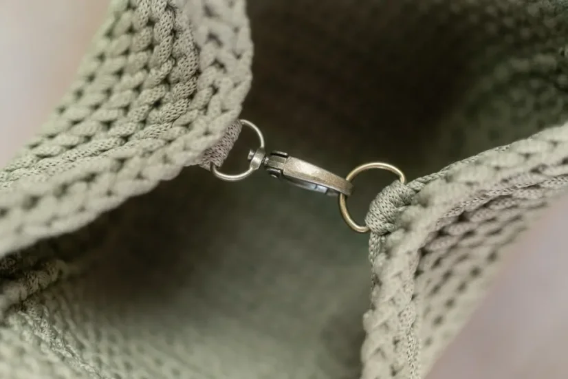 kabelka YUME olive gray